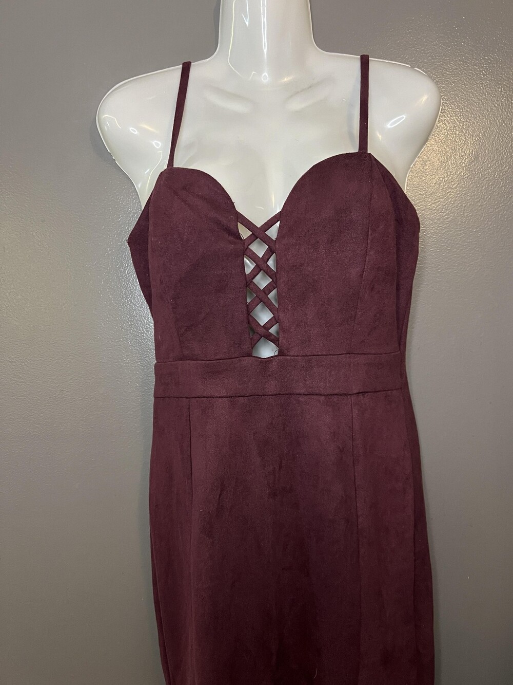 Windsor Dress Womens Large Red Suede Bodycon Midi Spaghetti Strap Sweetheart